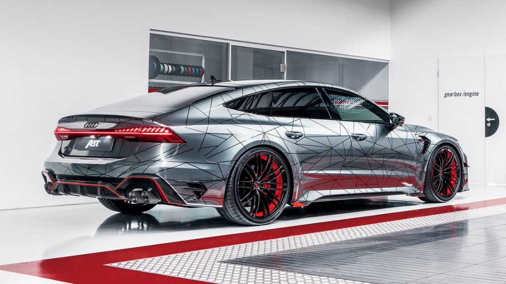 Naujausias ABT projektas – Audi RS7-R