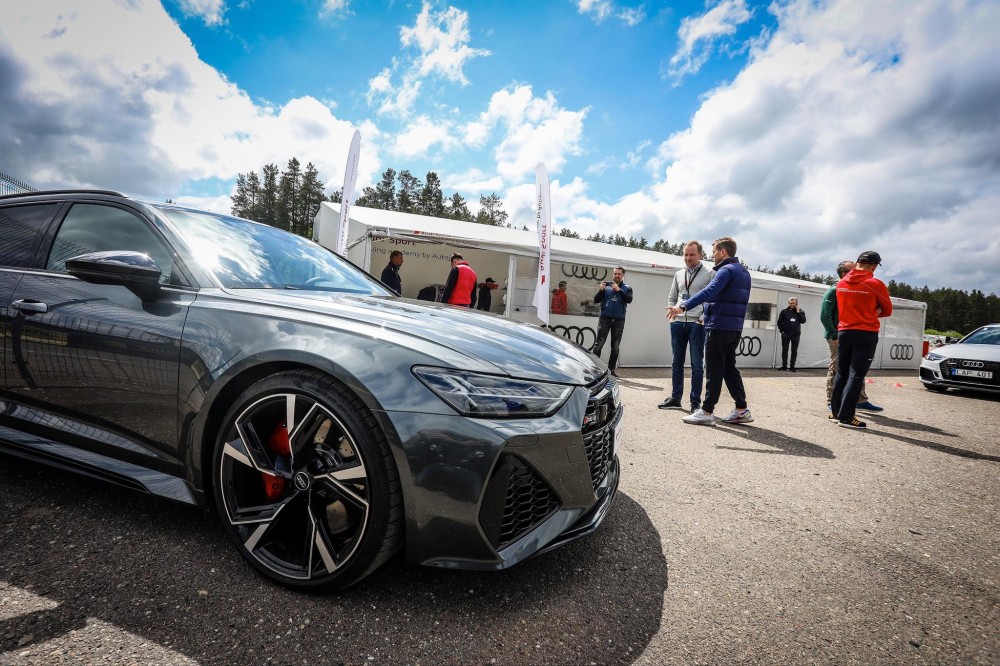 Audi Sport Driving Academy by Autojuta