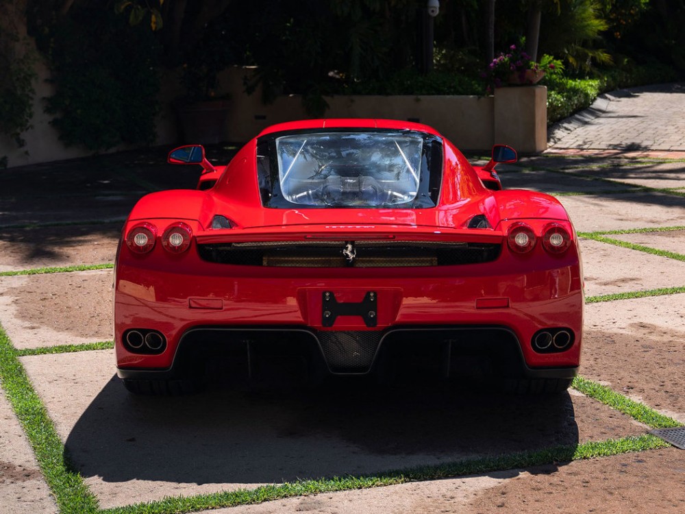 Aukcione parduotas Ferrari Enzo 