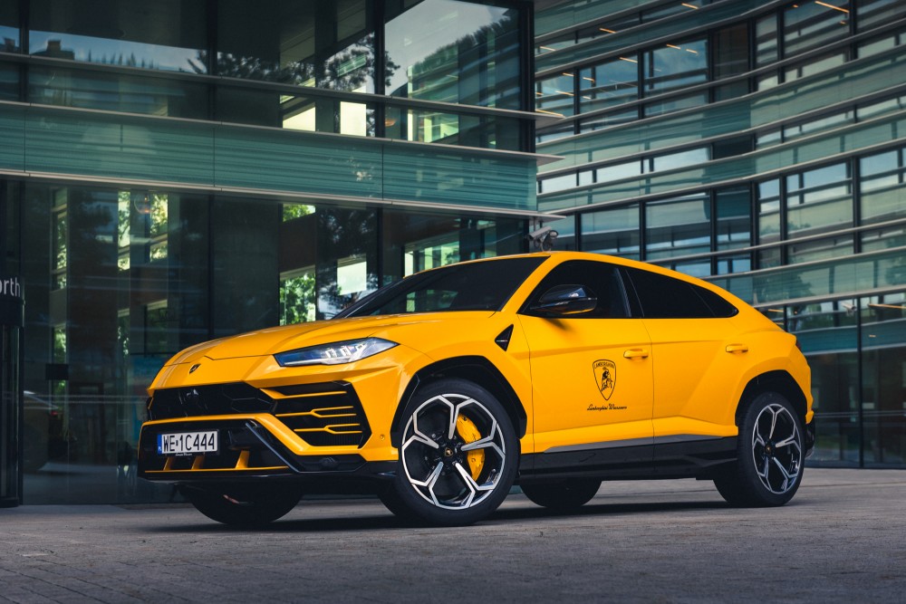 Vilniuje viešintis Lamborghini Urus