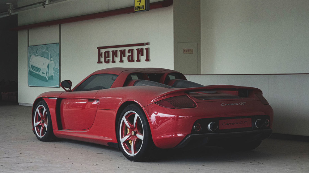 Porsche Carrera GT