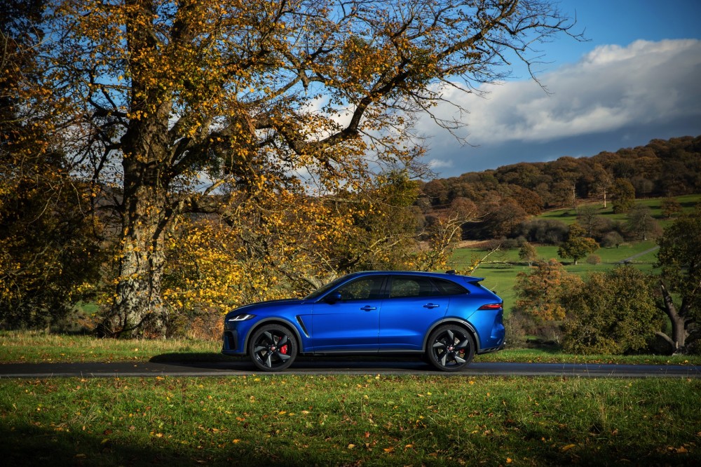 Jaguar has updated the high-performance SVR version of the F-Pace SUV