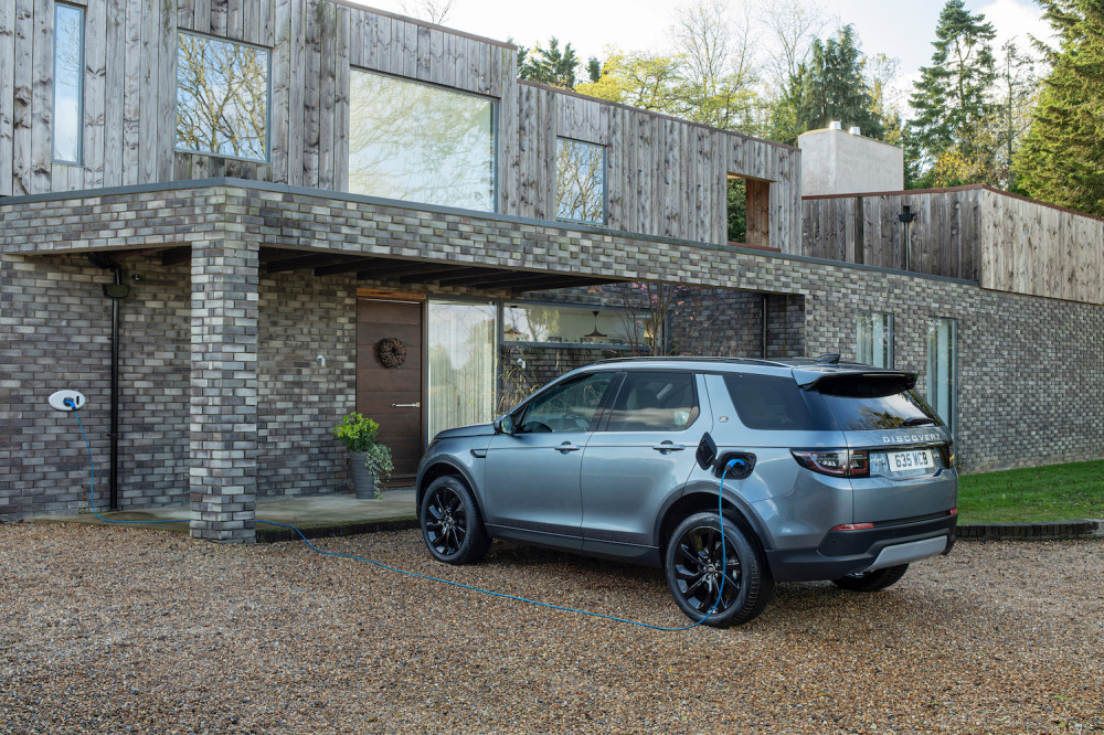 Land Rover Discovery Sport PHEV