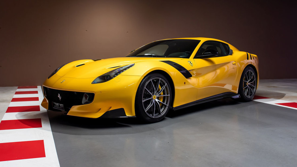 Ferrari F12 TDF