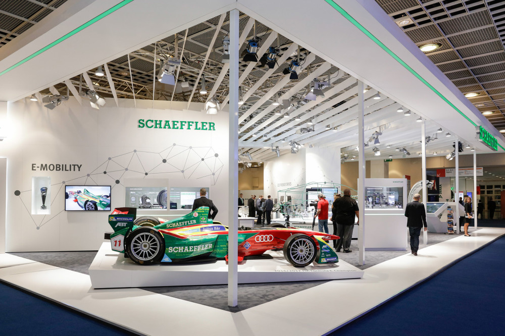 „Schaeffler“ technologijų vadovas Peteris Gutzmeris.