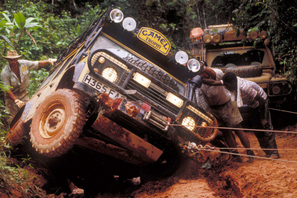 Land Rover Defender 110 Camel Trophy