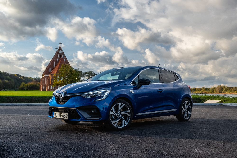 Automanas.lt redakcijos hibridinio „Renault Clio“ apžvalga, kuri leis sužinoti ar naują pavarą turintis modelis yra efektyvesnis už dyzelinį analogą.