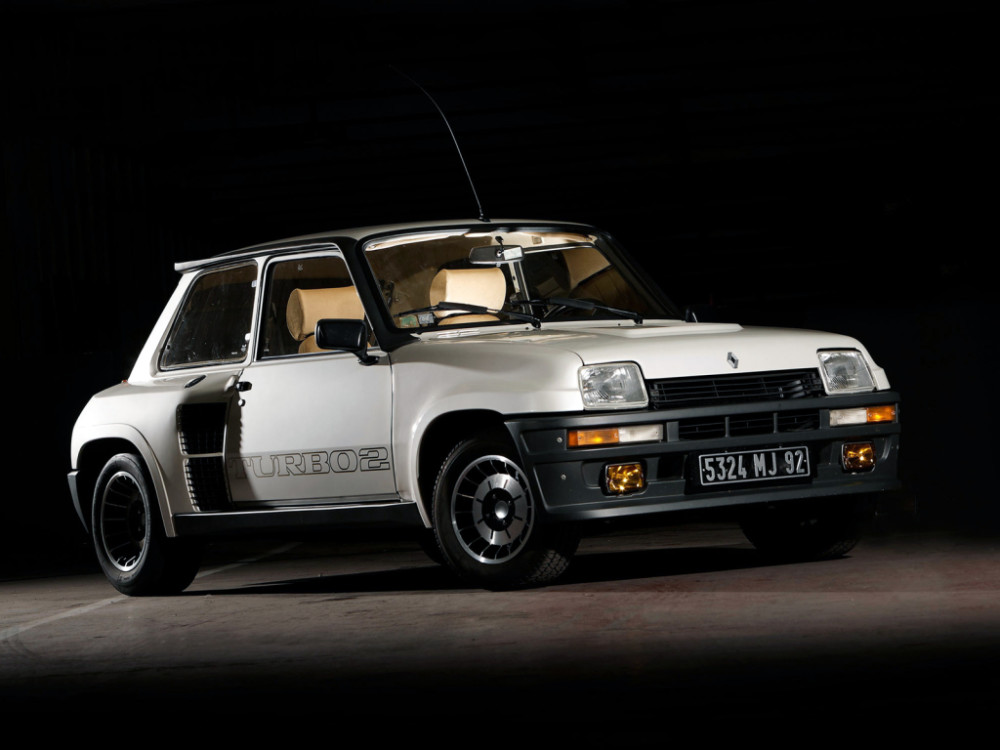 „Renault Sport“ evoliucionuoja į „Alpine“: Laikas prisiminti geriausius „Renault Sport“ padalinio modelius