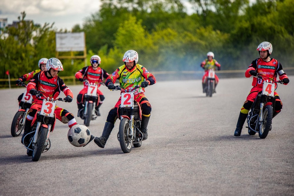 Kretingoje prasidėjo Lietuvos motobolo čempionatas