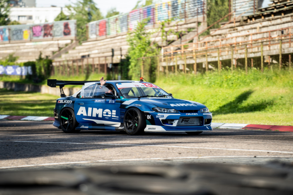 Benediktas Čirba užėmė 7-ą vietą asmeninėje įskaitoje bei kartu su „Liqui Moly“ komanda užkopė ant 3-čio podiumo laiptelio. Pasaulio čempiono vardas atiteko airiui – James Deane.