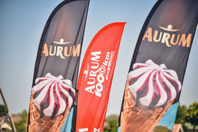 Šiandien Palangoje pakelta didžiausiu automobilių žiedinių lenktynių festivaliu Baltijos šalyse vadinamų „Aurum 1006 km lenktynių“, surengtų čia jau 22-ą kartą paeiliui, vėliava.