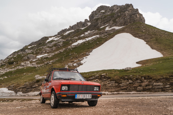 Su „Yugo“ po Balkanus:  Lietuviams žadėjo meškas ir užpuolimą, bet gavo nepamirštamą kelionę