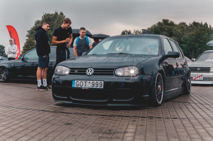 „Febi Auto Show Biržai“ parodoje – išskirtinių automobilių būrys