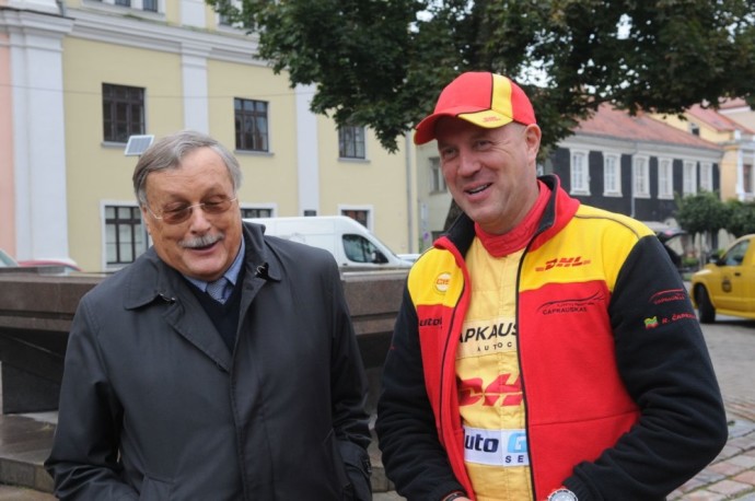Iš Kauno Rotušės aikštės – į 1180 km maratoną „Aplink Lietuvą“