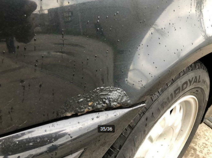 Vos 799 eurus kainuojantis visų mylimas BMW modelis turi du išskirtinumus