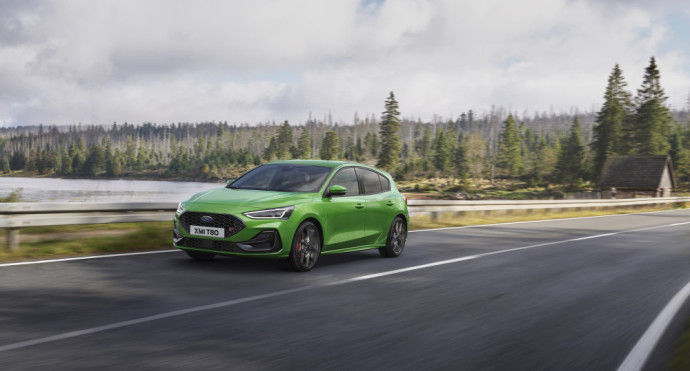 Pavasarį Lietuvą pasieksiantis atnaujintas „Ford Focus“ supras 15 kalbų 