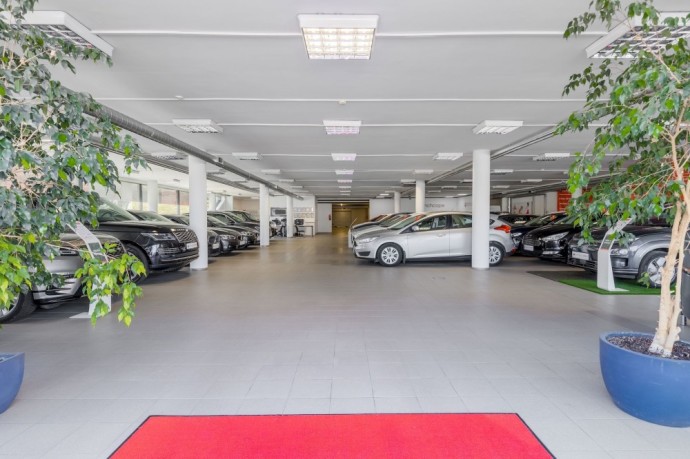 Inchcape naudotų automobilių pardavimo salonas 