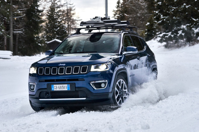 Jeep 4xe Renegade & Compass Trailhawk Limited