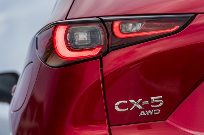 Atnaujinta Mazda CX-5