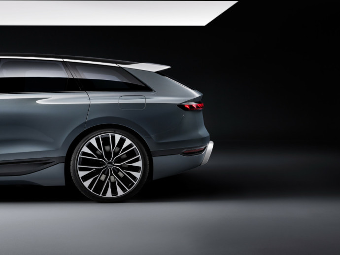 Audi A6 Avant e-tron concept