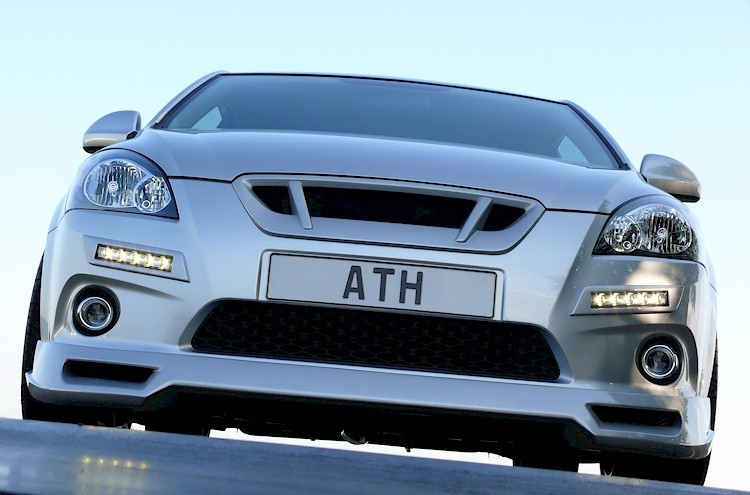 Kia Cee’d - korėjietiškas Golfas