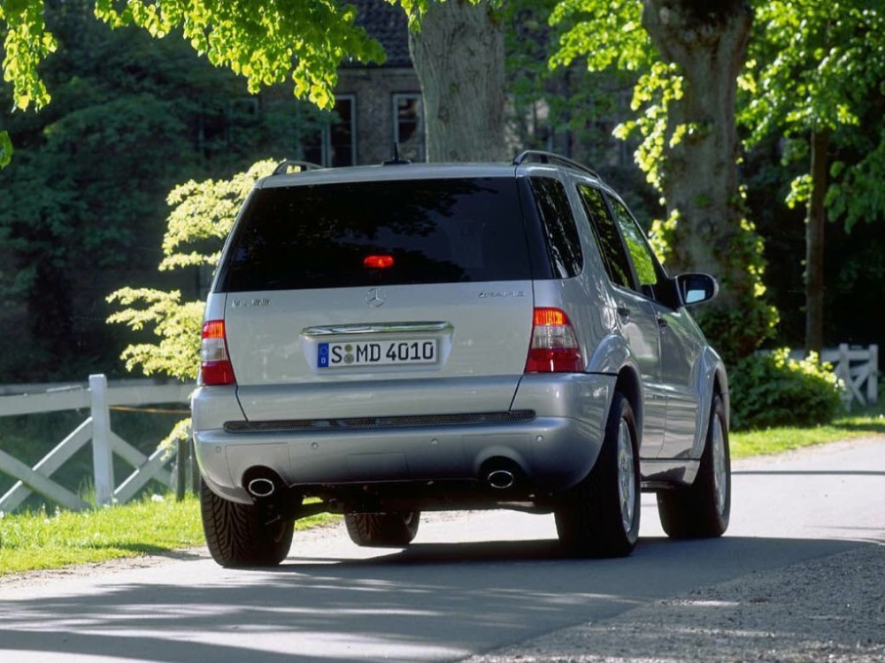 Mercedes-Benz ML 55 AMG