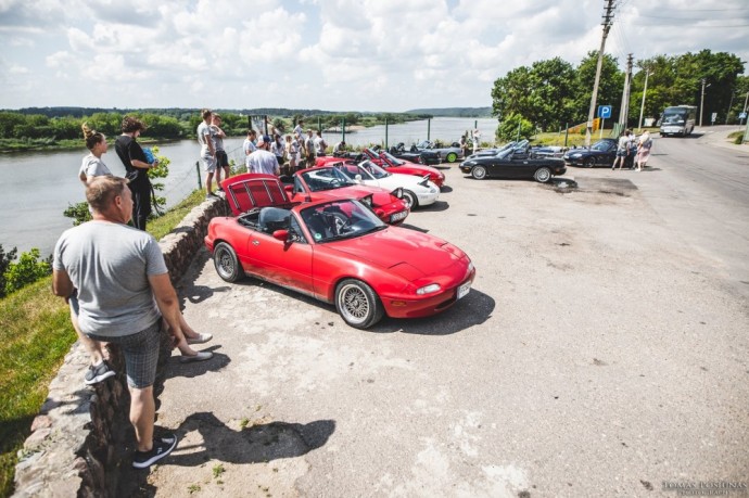 Mazda MX-5 entuziastų kelionė po Lietuvą