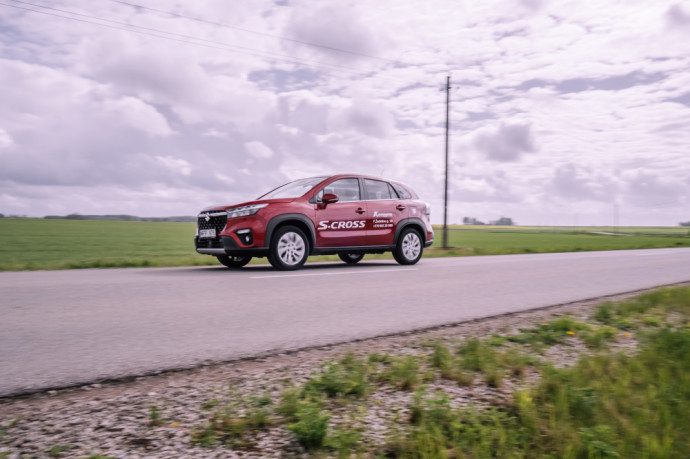 Naujo „Suzuki S-Cross“ testas: Pagaliau – „Dacia Duster“ rimtą konkurentą