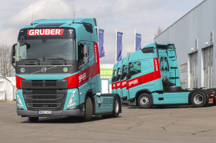 Auganti Lietuvos logistikos bendrovė transporto parką papildė „Volvo“ sunkvežimiais