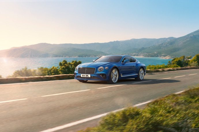 Naujoji „Azure“ serija – „Bentley“ raktas į gerą savijautą