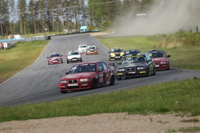 Suomijoje vykusiose „Mekonomen Grand Prix“ varžybose – lietuvių lenktynininkų pergalės