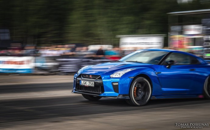 <a href='https://www.autobilis.lt/skelbimai/naudoti-automobiliai/nissan' target='_blank' class='phrase'>Nissan</a> GT-R