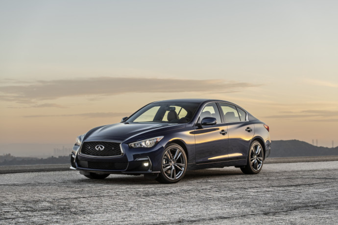 Infiniti Q50 AWD 