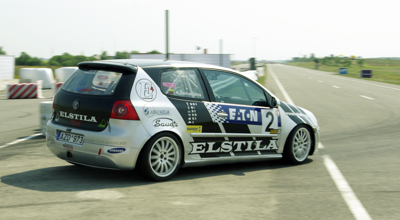 Tiesiogiai: Samsung Fast Lap lenktynės Omnitel 1000 km trasoje (atnaujinta 16:30)