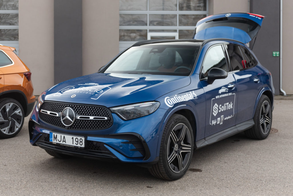 <a href='https://www.autobilis.lt/skelbimai/naudoti-automobiliai/mercedes-benz' target='_blank' class='phrase'>Mercedes-Benz</a> GLC