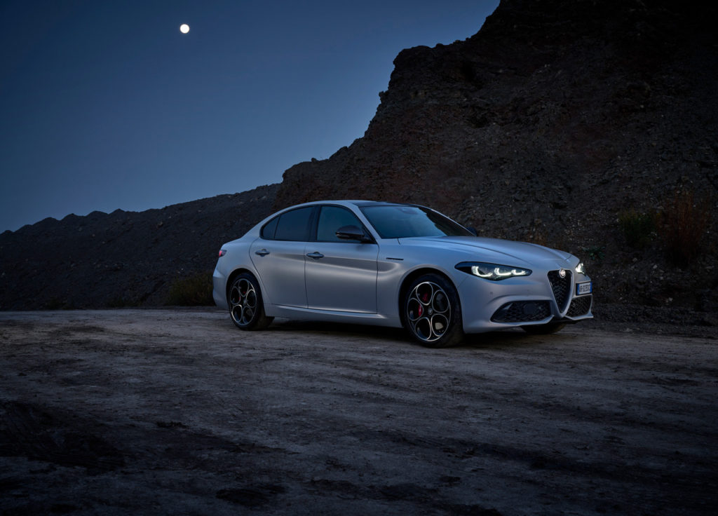 Atnaujinta Alfa Romeo Giulia