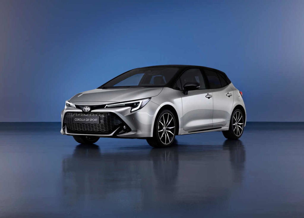 <a href='https://www.autobilis.lt/skelbimai/naudoti-automobiliai/toyota' target='_blank' class='phrase'>Toyota</a> Corolla Hybrid GR Sport