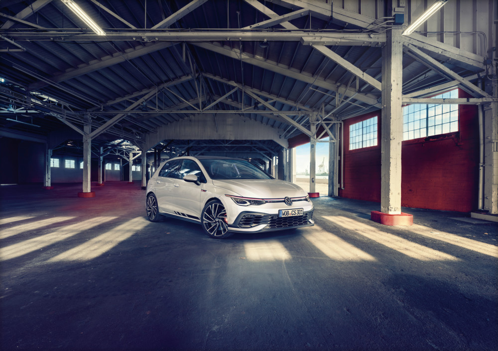 <a href='https://www.autobilis.lt/skelbimai/naudoti-automobiliai/volkswagen' target='_blank' class='phrase'>Volkswagen</a> Golf GTI Clubsport