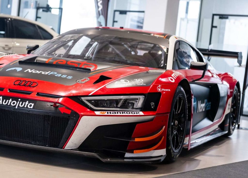 Audi R8 LMS EVO 2