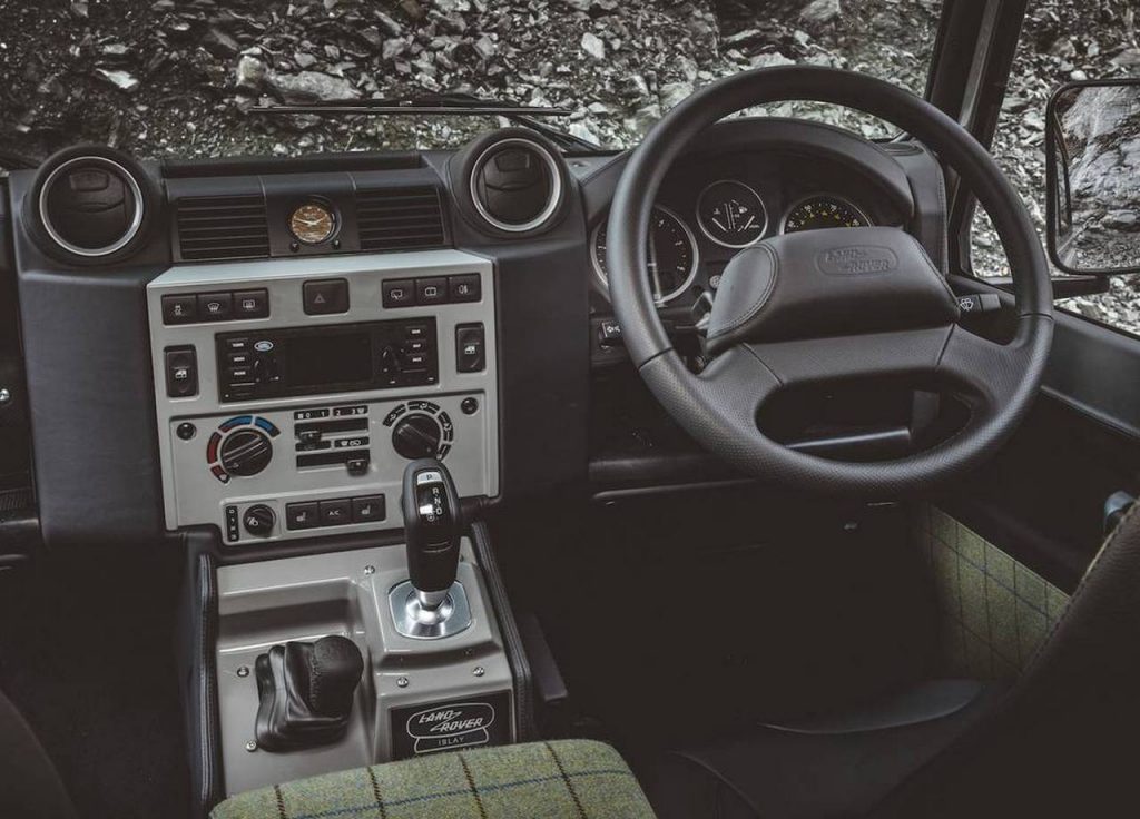Land Rover Defender Works V8 Islay Edition