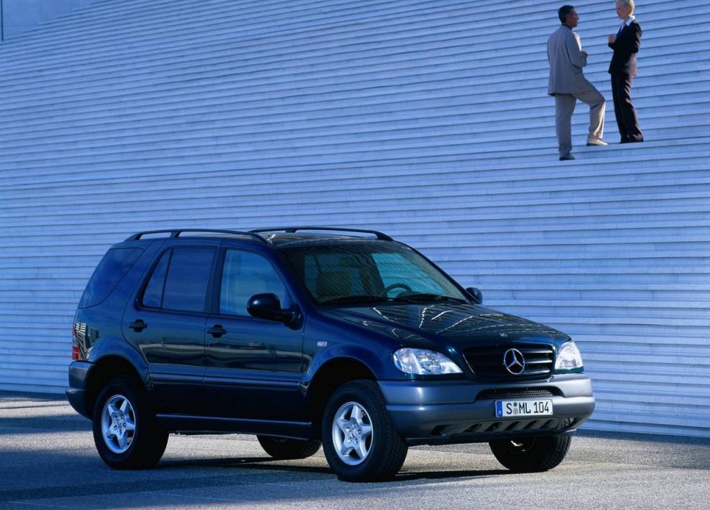 Mercedes-Benz ML 230