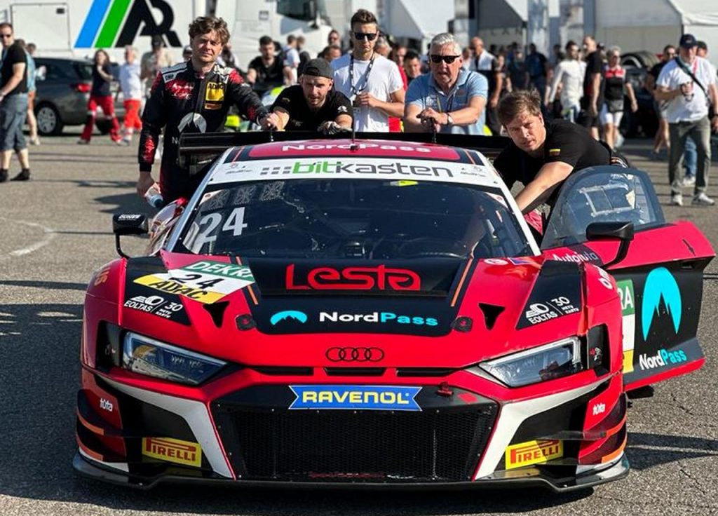 Jono Karklio ir Jono Gelžinio Audi R8 LMS GT3 EVO 2