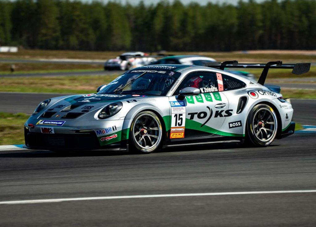  „TDS group-TOKS racing team“ komandos „Porsche 911 GT3“