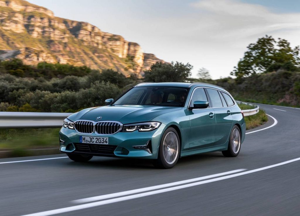 BMW 330d xDrive Touring Luxury Line