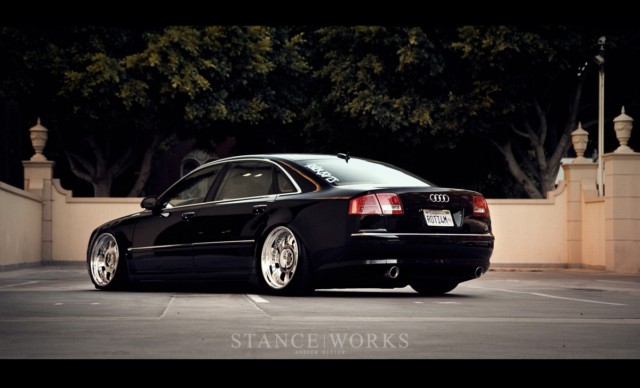 Audi A8 su Rotiform prisilietimu