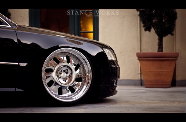 Audi A8 su Rotiform prisilietimu