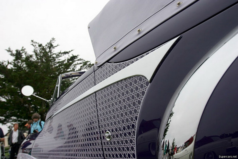 Istorija apie garsų prancūzų auto dizainerį Jakovą Savčiką