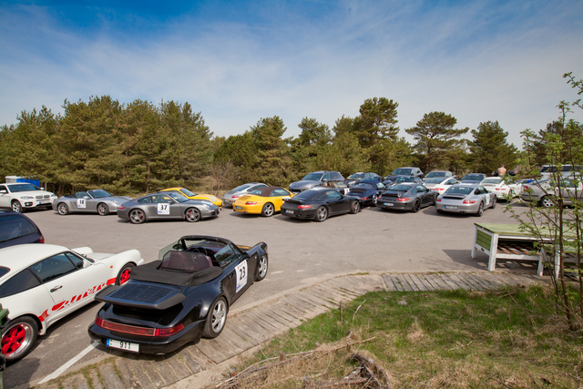 „Omnitel 1000 km lenktynėse“ – „<a href='https://www.autobilis.lt/skelbimai/naudoti-automobiliai/porsche' target='_blank' class='phrase'>Porsche“</a> desantas