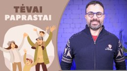 Iš „Tėvai paprastai“ studijos tėtis, laidos vedėjas Simonas Urbonas sveikinasi jau 26-ąjį kartą. Tiek „Tėvų darželio“ ir tv3.lt kartu rengiamos tinklalaidės epizodų kalbėta pačiomis įvairiausiomis temomis, kurias galite rasti spustelėję mūsų „Youtube“ kanalą.
Šįkart su kulinaru, žurnalistu, trijų vaikų tėčiu Gian Luca Demarco ir vaikų psichologe Gintare Pupinyte, save paskyrusia daugiakalbystės fenomeno analizavimui ir tyrinėjimui, kalbamės apie Lietuvoje gyvenančias dvikalbes, daugiakalbes šeimas ir skirtingas šalių tradicijas.