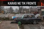 Karas Ukrainoje pareikalavo daugybės civilių ir kariškių gyvybių, kol kas vis dar nėra aišku, kada tiksliai jis bus baigtas.
Nepaisant to, kad daugėja pranešimų apie Ukrainos pergalias ginantis nuo agresoriaus, Rusijos, galimi karo baigties scenarijai lieka keli.
Kuo gali baigtis karas Ukrainoje? Kaip jo pabaiga bus pristatyta Rusijoje?
Apie tai naujienų portalo tv3.lt laidoje „Karas ne tik fronte“ diskutuoja Generolo Jono Žemaičio Lietuvos karo akademijos profesorius Giedrius Česnakas ir komunikacijos specialistas Arijus Katauskas.